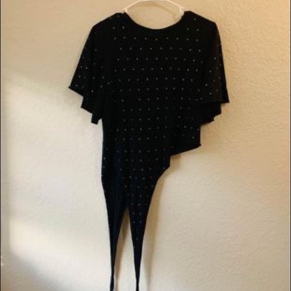 Women's short-sleeved shirt with black metal patch - Picture 4 of 5